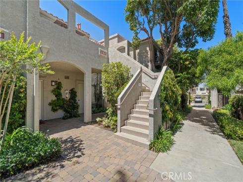 4782  Tiara Dr.  104 , Huntington Beach, CA