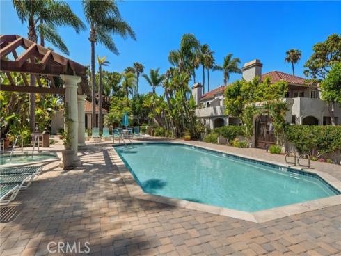 4782  Tiara Dr.  104 , Huntington Beach, CA