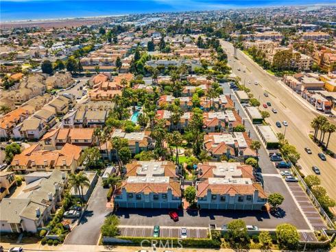 4782  Tiara Dr.  104 , Huntington Beach, CA