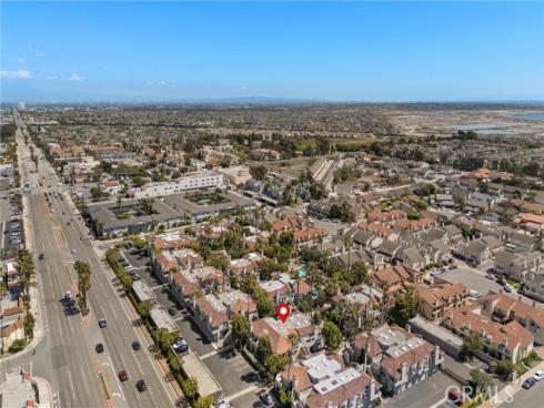 4782  Tiara Dr.  104 , Huntington Beach, CA