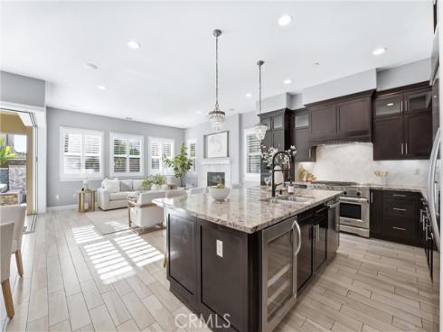 17491  Oakbluffs Lane  , Huntington Beach, CA