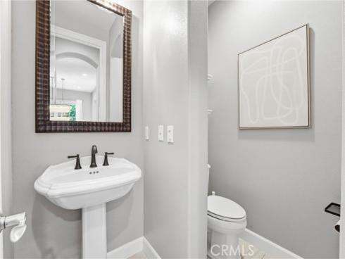 17491  Oakbluffs Lane  , Huntington Beach, CA