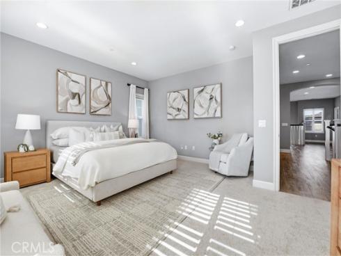 17491  Oakbluffs Lane  , Huntington Beach, CA