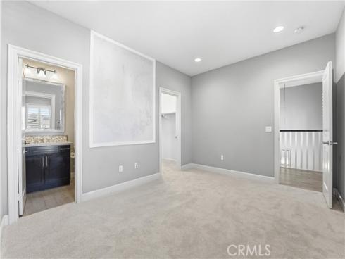 17491  Oakbluffs Lane  , Huntington Beach, CA