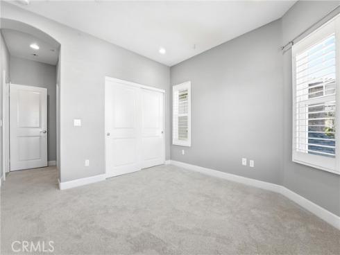 17491  Oakbluffs Lane  , Huntington Beach, CA