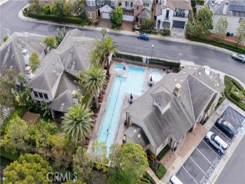 17491  Oakbluffs Lane  , Huntington Beach, CA