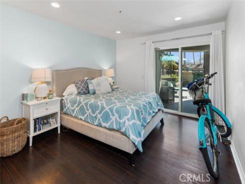 400  Lake  105 , Huntington Beach, CA