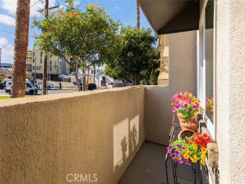 400  Lake  105 , Huntington Beach, CA