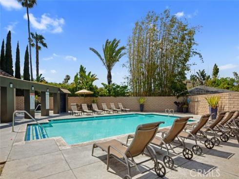 400  Lake  105 , Huntington Beach, CA