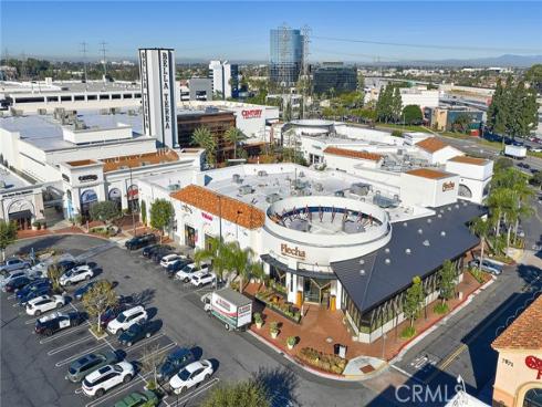 7255  Aura   Circle, Huntington Beach, CA