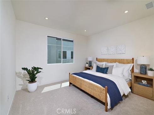 7255 Aura Circle, Huntington Beach, CA