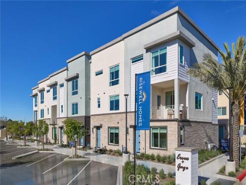7255 Aura Circle, Huntington Beach, CA