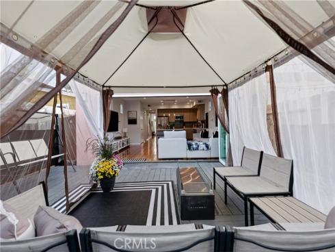 221  Elmira  , Huntington Beach, CA