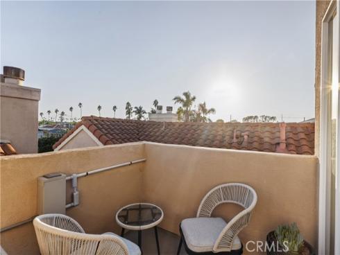 221  Elmira  , Huntington Beach, CA