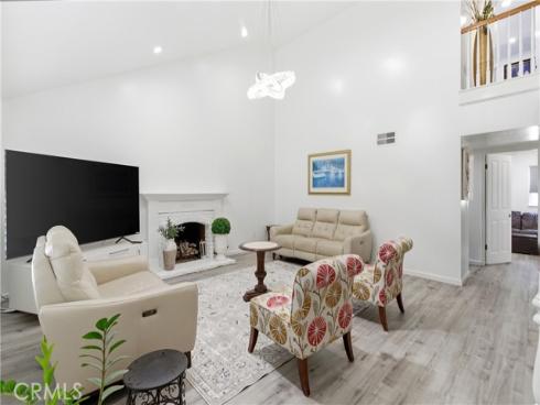 20542  Bearsden  , Huntington Beach, CA