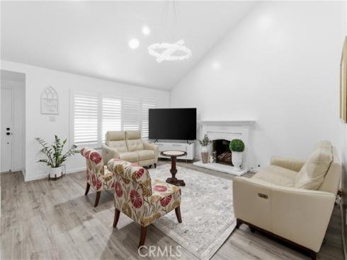 20542  Bearsden  , Huntington Beach, CA