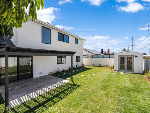 10321  Kamuela  , Huntington Beach, CA