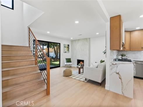 10321  Kamuela  , Huntington Beach, CA