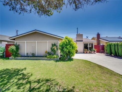 16582  Kettler  , Huntington Beach, CA