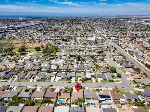 16582  Kettler  , Huntington Beach, CA