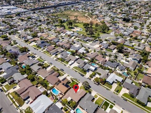 16582  Kettler  , Huntington Beach, CA