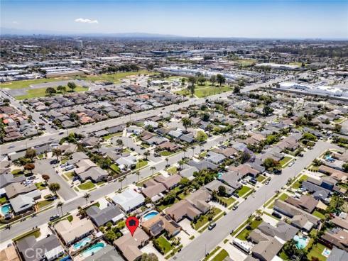 16582  Kettler  , Huntington Beach, CA