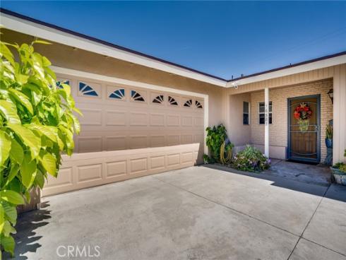16582  Kettler  , Huntington Beach, CA