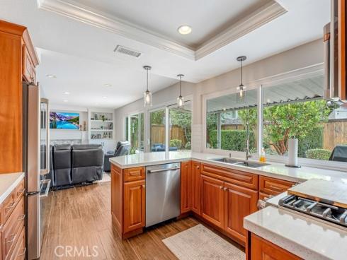 6901  Spickard  , Huntington Beach, CA