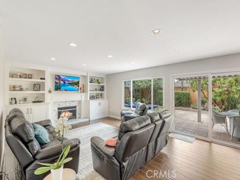 6901  Spickard  , Huntington Beach, CA