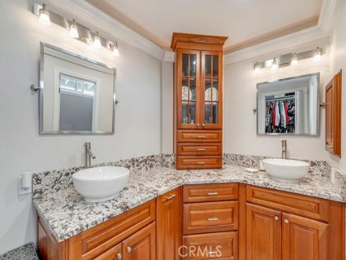 6901  Spickard  , Huntington Beach, CA