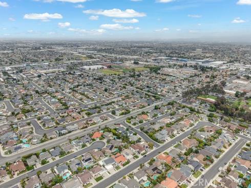 6901  Spickard  , Huntington Beach, CA