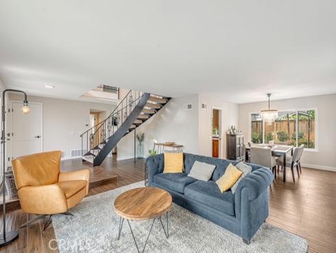 6901  Spickard  , Huntington Beach, CA