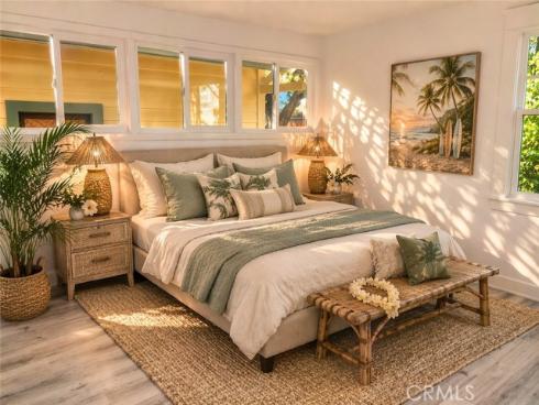 817  Delaware  , Huntington Beach, CA