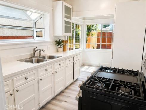 817  Delaware  , Huntington Beach, CA