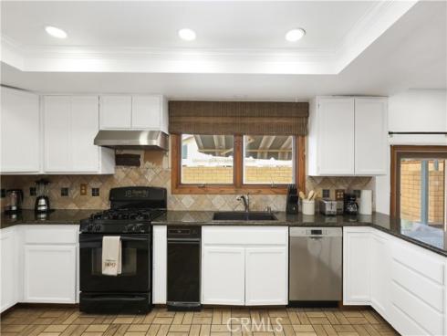 7191 Slater ave , Huntington Beach, CA