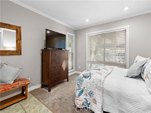 215  Wichita Ave.  306 , Huntington Beach, CA