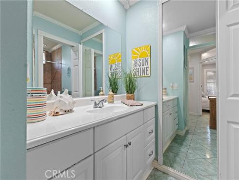 215  Wichita Ave.  306 , Huntington Beach, CA