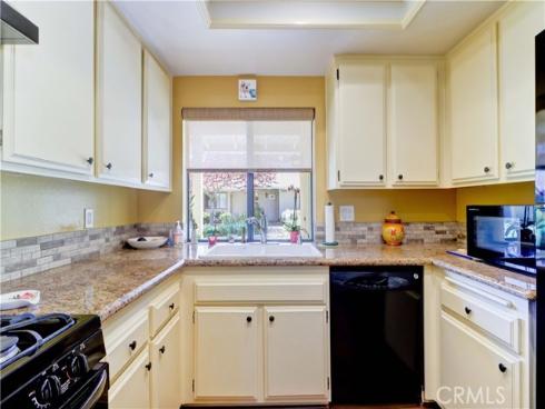 8566  Fallbrook Cir, 706-b  , Huntington Beach, CA