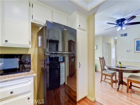 8566  Fallbrook Cir, 706-b  , Huntington Beach, CA