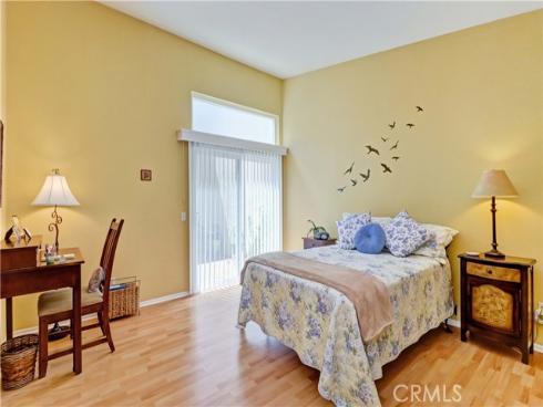 8566  Fallbrook Cir, 706-b  , Huntington Beach, CA