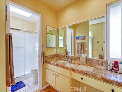 8566  Fallbrook Cir, 706-b  , Huntington Beach, CA