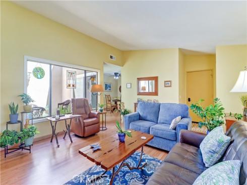 8566  Fallbrook Cir, 706-b  , Huntington Beach, CA