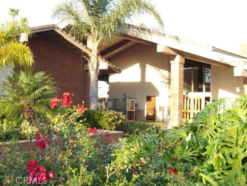 8566  Fallbrook Cir, 706-b  , Huntington Beach, CA