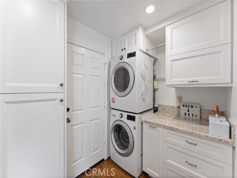 6202  Oakbrook  , Huntington Beach, CA