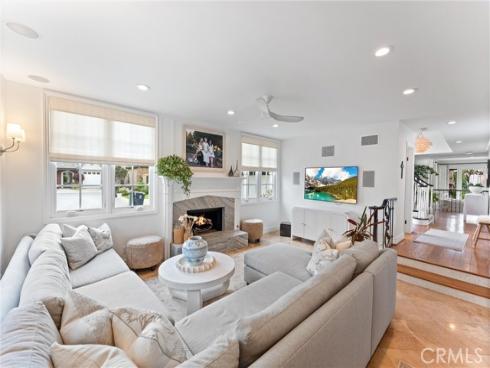 6202  Oakbrook  , Huntington Beach, CA