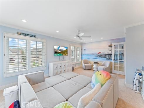 6202  Oakbrook  , Huntington Beach, CA