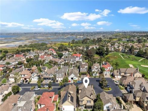 6202  Oakbrook  , Huntington Beach, CA