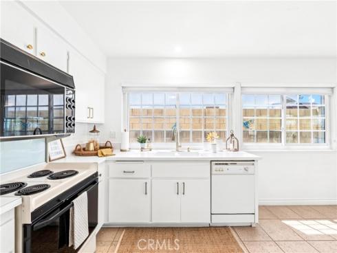 17091  Friml   Lane, Huntington Beach, CA