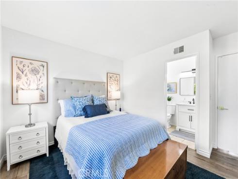 17091  Friml   Lane, Huntington Beach, CA