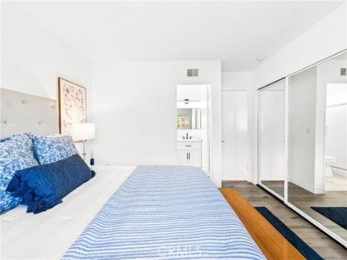 17091  Friml   Lane, Huntington Beach, CA